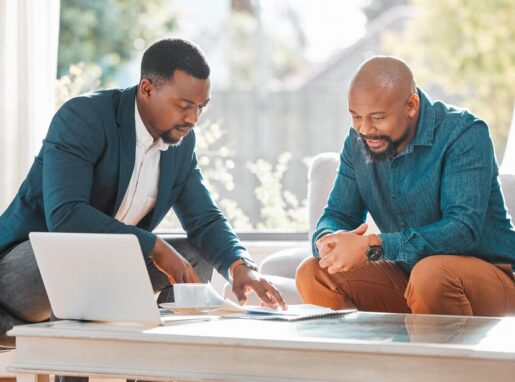 [fpdl.in]_broker-contract-talking-man-house-meeting-consultation-advice-financial-advisor-with-client-black-person-investment-savings-budget-insurance-plan-paper_590464-192420_large